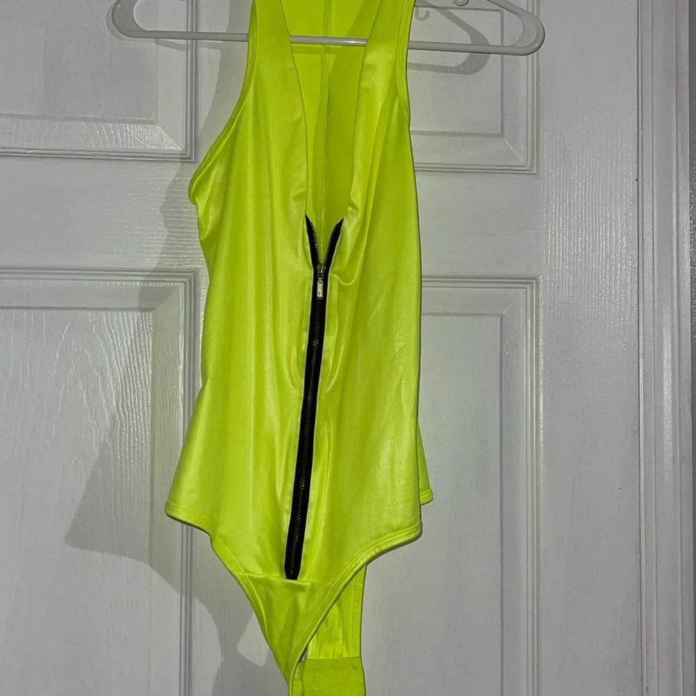 Bodysuit - Picture 1 of 2